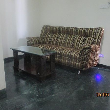 A.R Grand Hotel Visakhapatnam Esterno foto