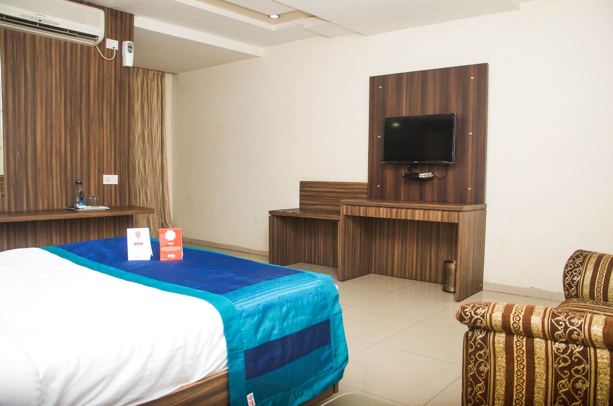 A.R Grand Hotel Visakhapatnam Esterno foto